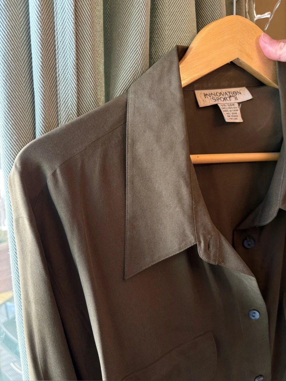 100% Silk Olive Button Up Blouse Plus Size 24W Innovations Sport II - Picture 6 of 9